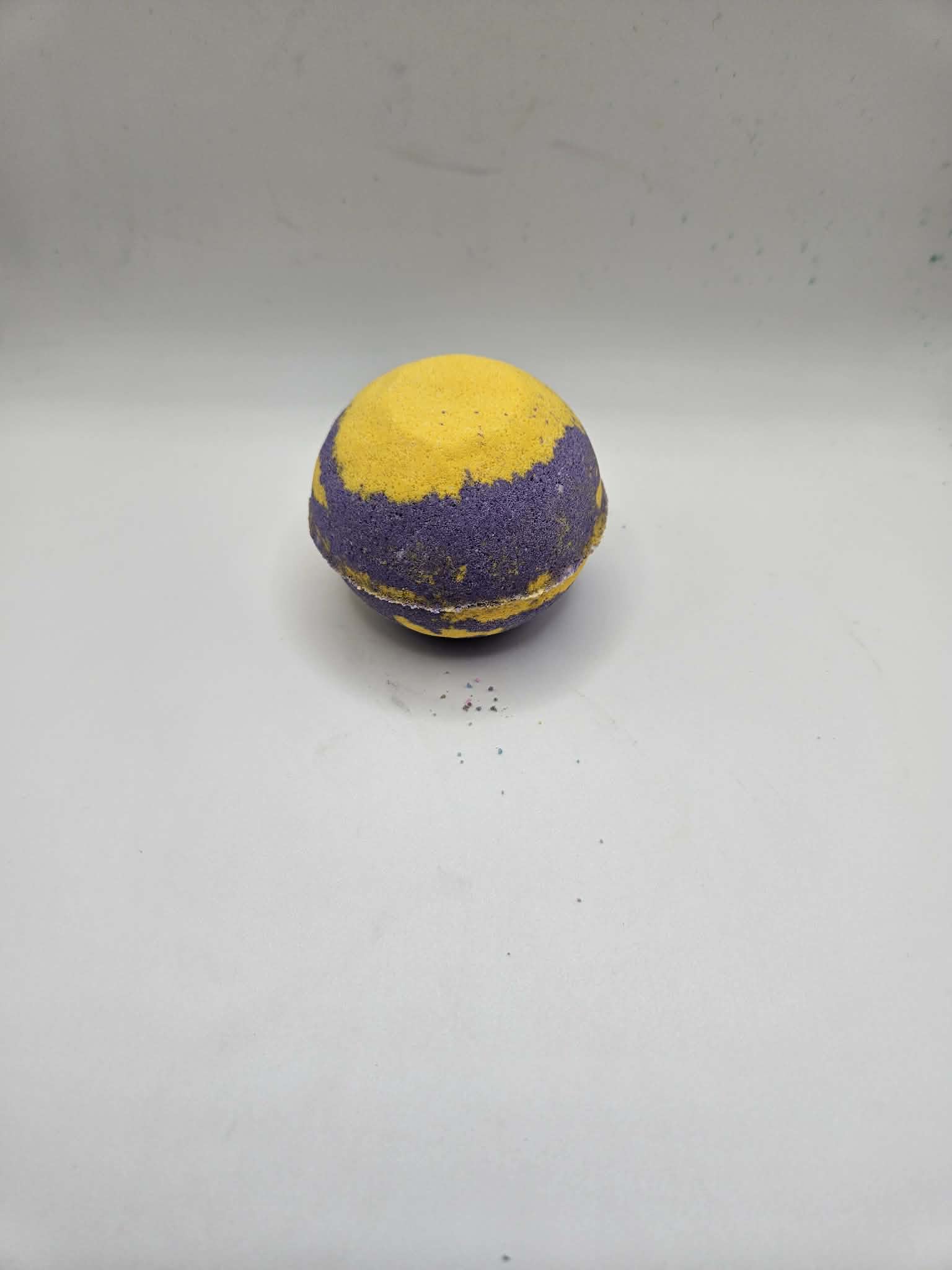 Lavender Apricot Bath Bomb
